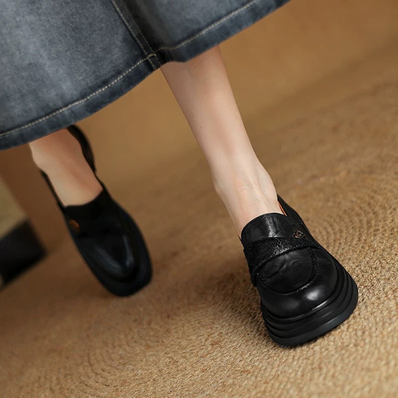 Zapatos de tacón grueso de cuero vintage para mujer – Estilo retro