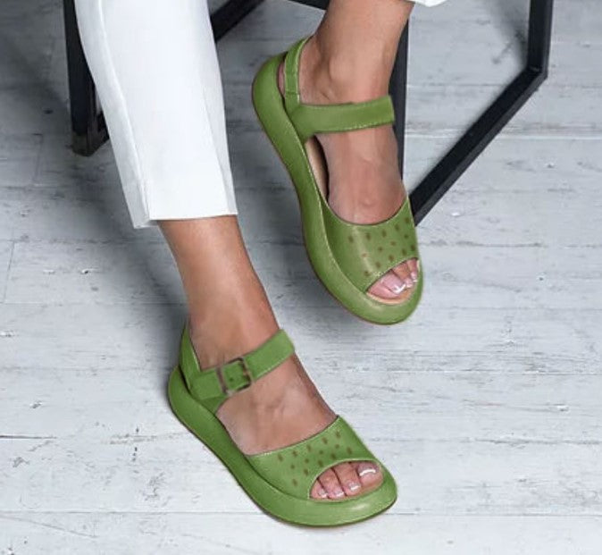 Women's Flat Sandals