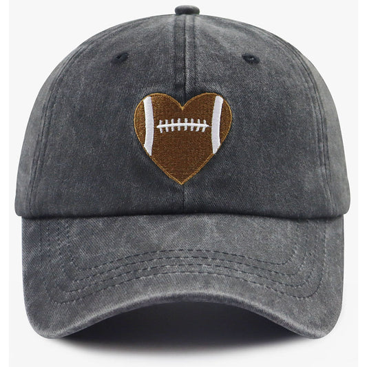 Gorra de béisbol con corazón de fútbol americano — Regalos para mujeres y hombres