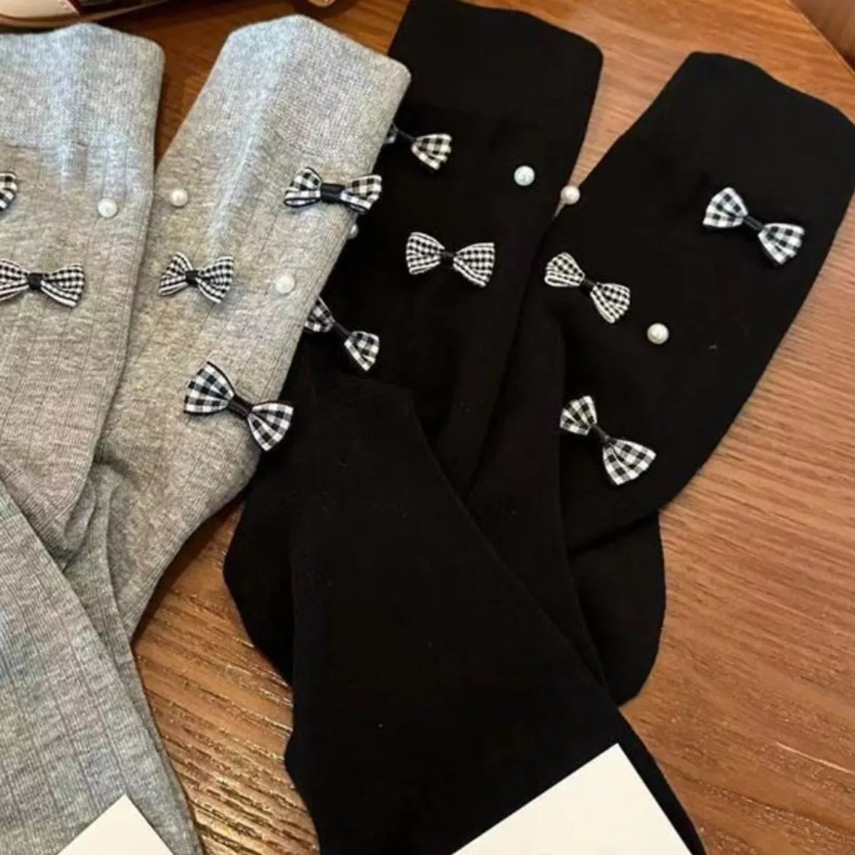 Pearl Detail Bow Crew Socks