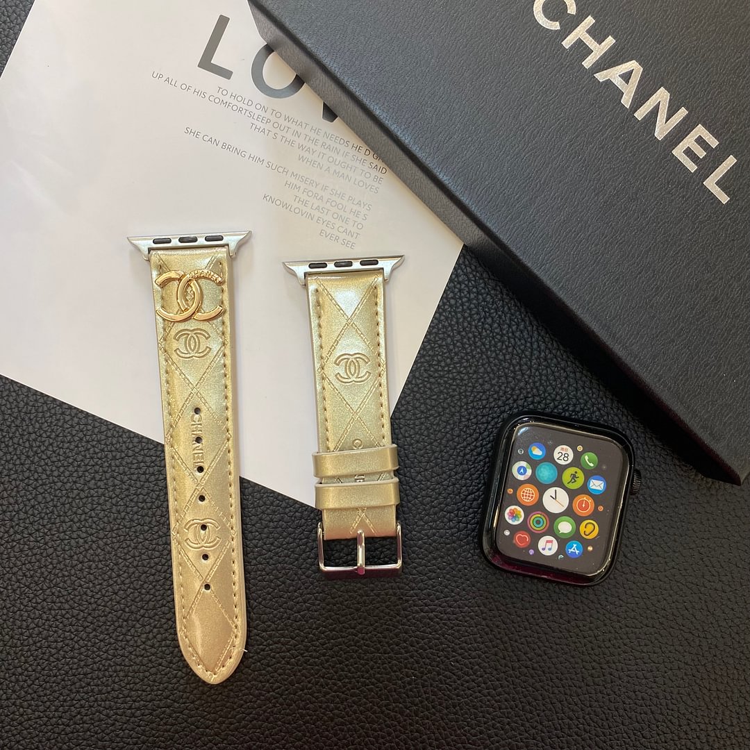 Correa de cuero brillante para Apple Watch con logotipo metálico de lujo