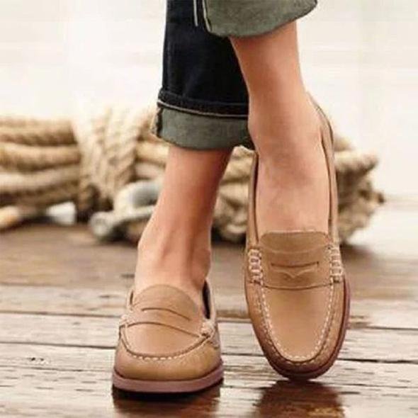 Women's Casual Brushed Retro Flat Platforms