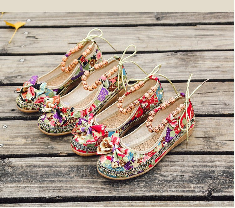 Women's Vintage Beaded Woven Embroidered Lace Flats