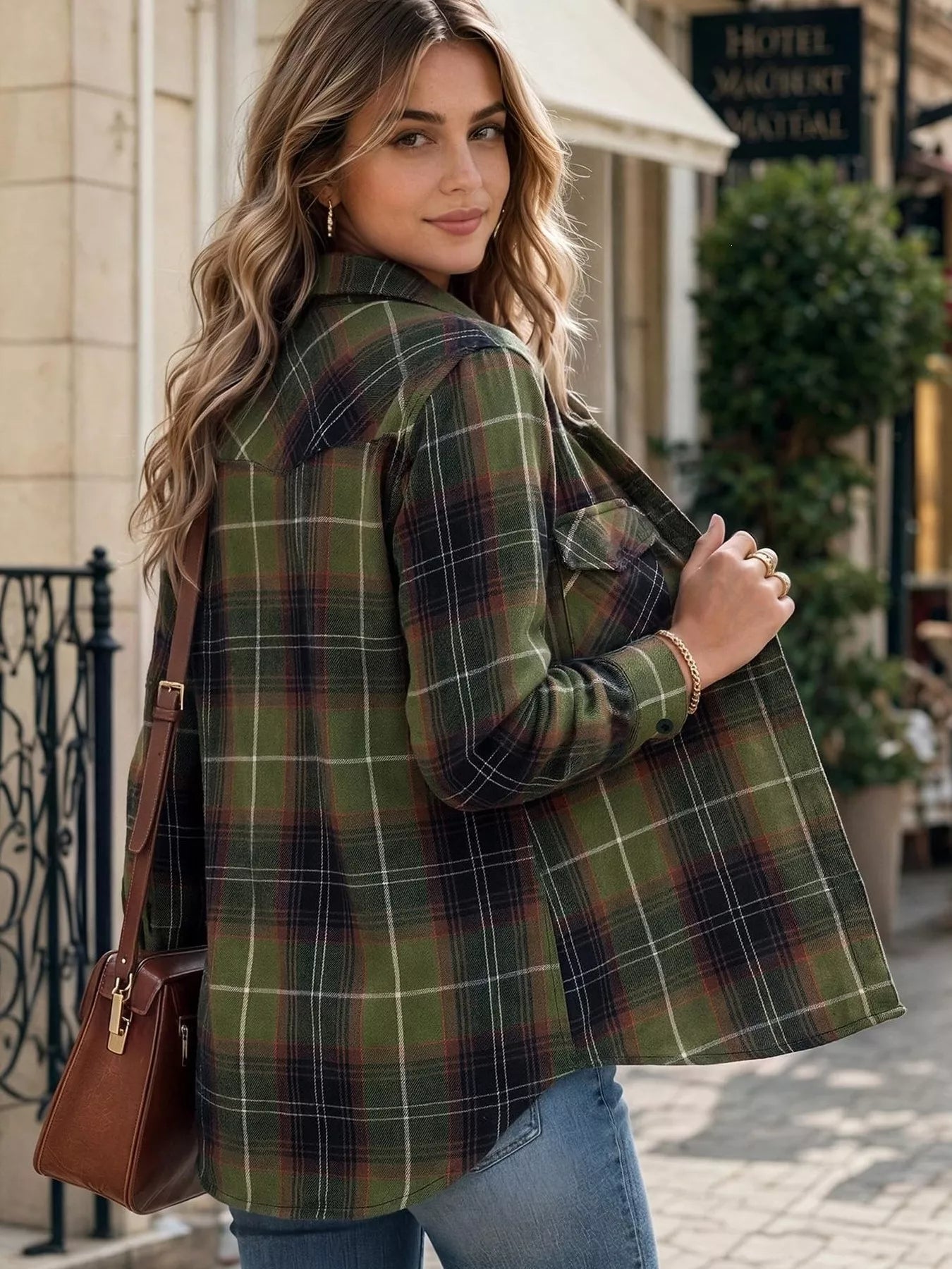 Casual Plaid Button-Down Shirt
