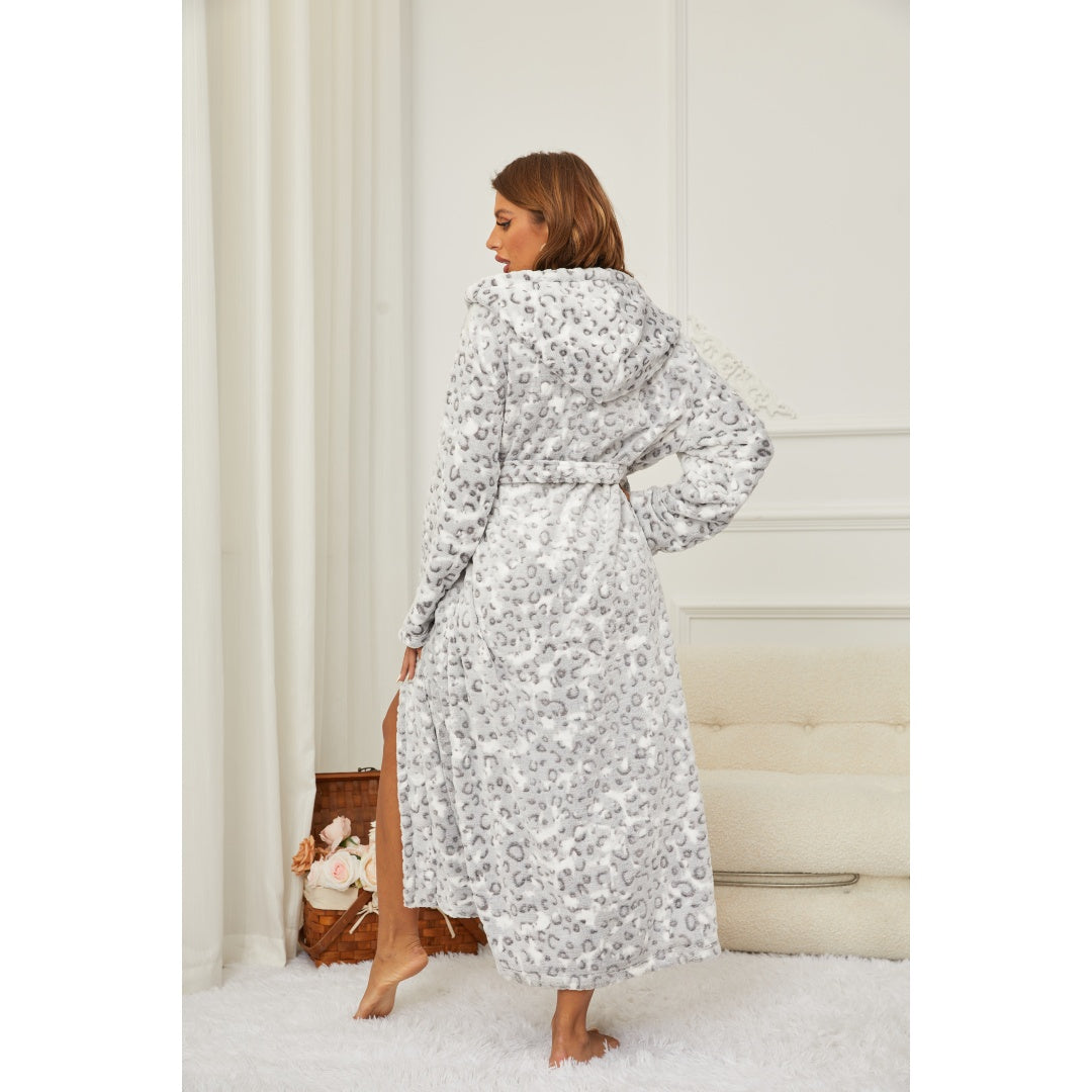 Women's Plus Size Leopard Print Long Flannel Bathrobe