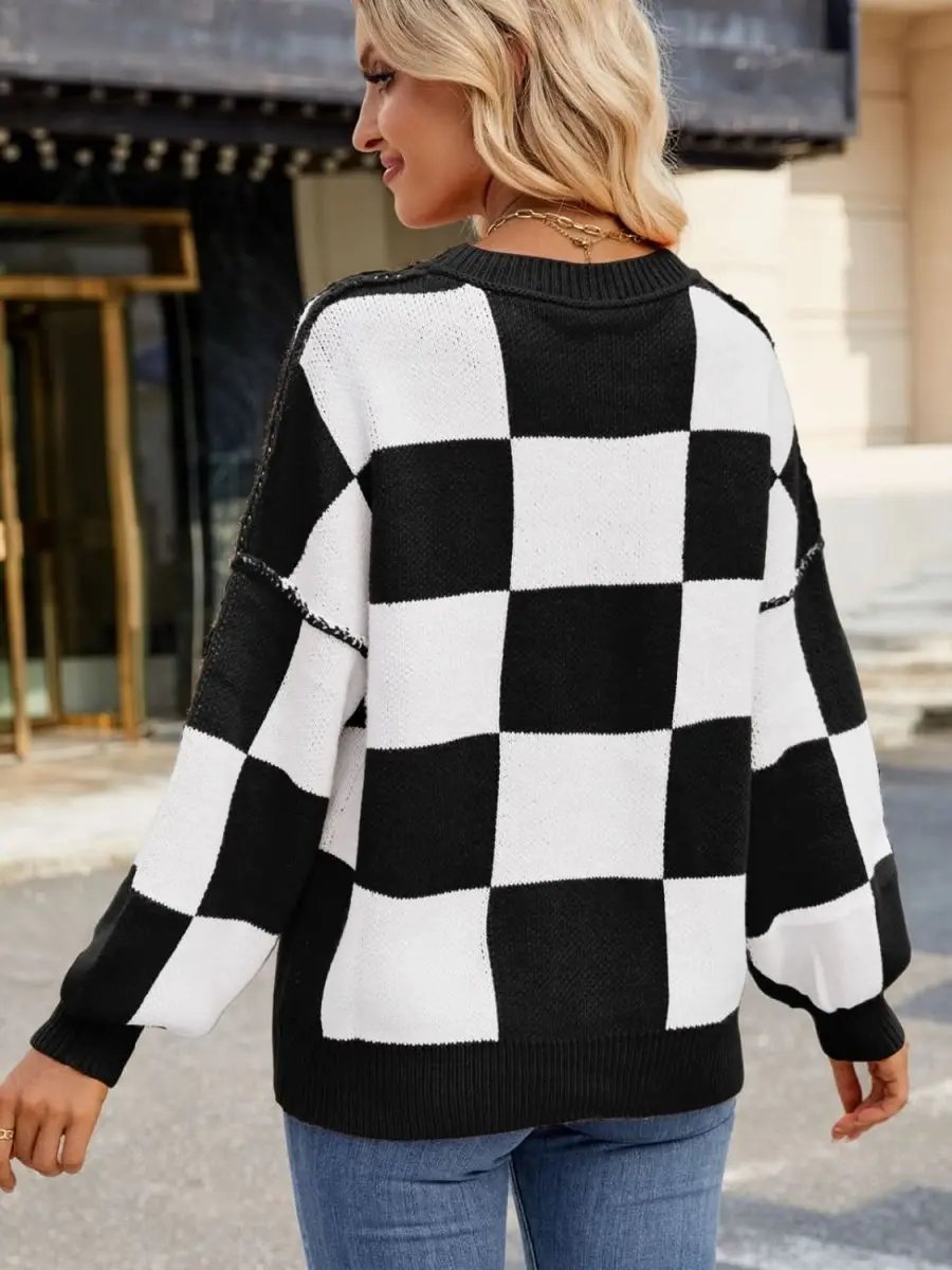 Women's Sweaters Checkered Sweater - Soft & Cozy Knit - Women's Long Sleeve