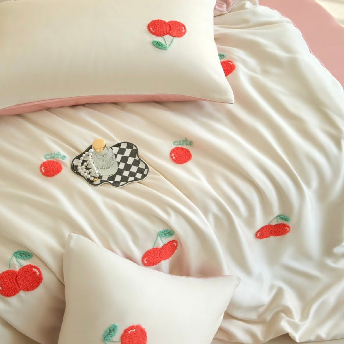 Embroidered Tulip Duvet Cover Set