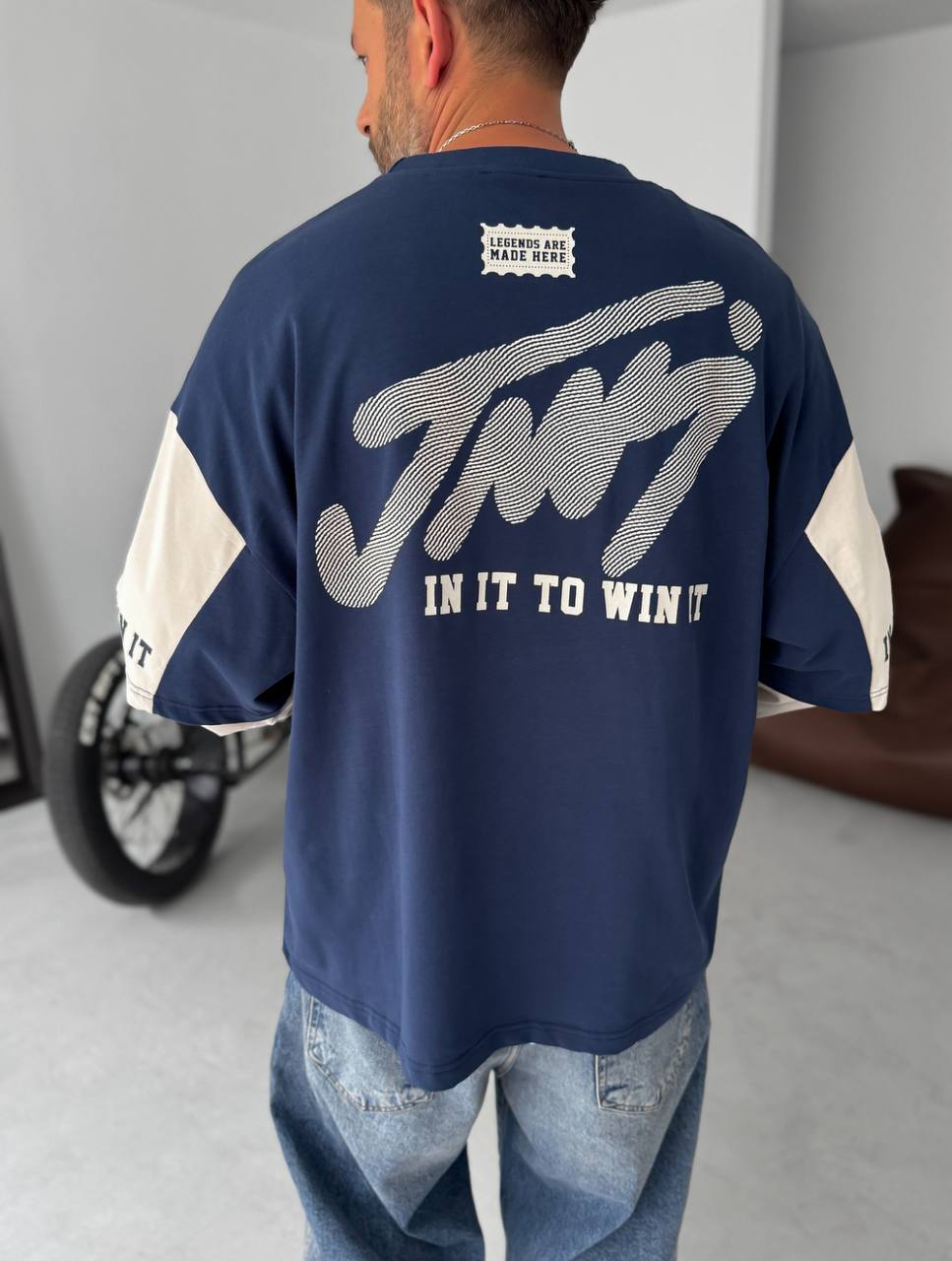 Sudadera Unisex Bicolor con Gráfico Universitario