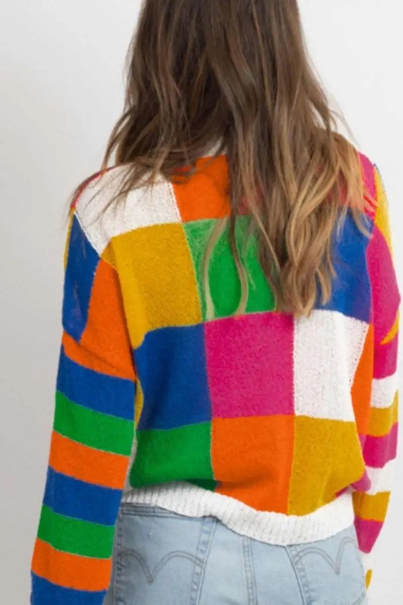 Sweater - Color Block Long Sleeve Knit - Casual Chic Comfort