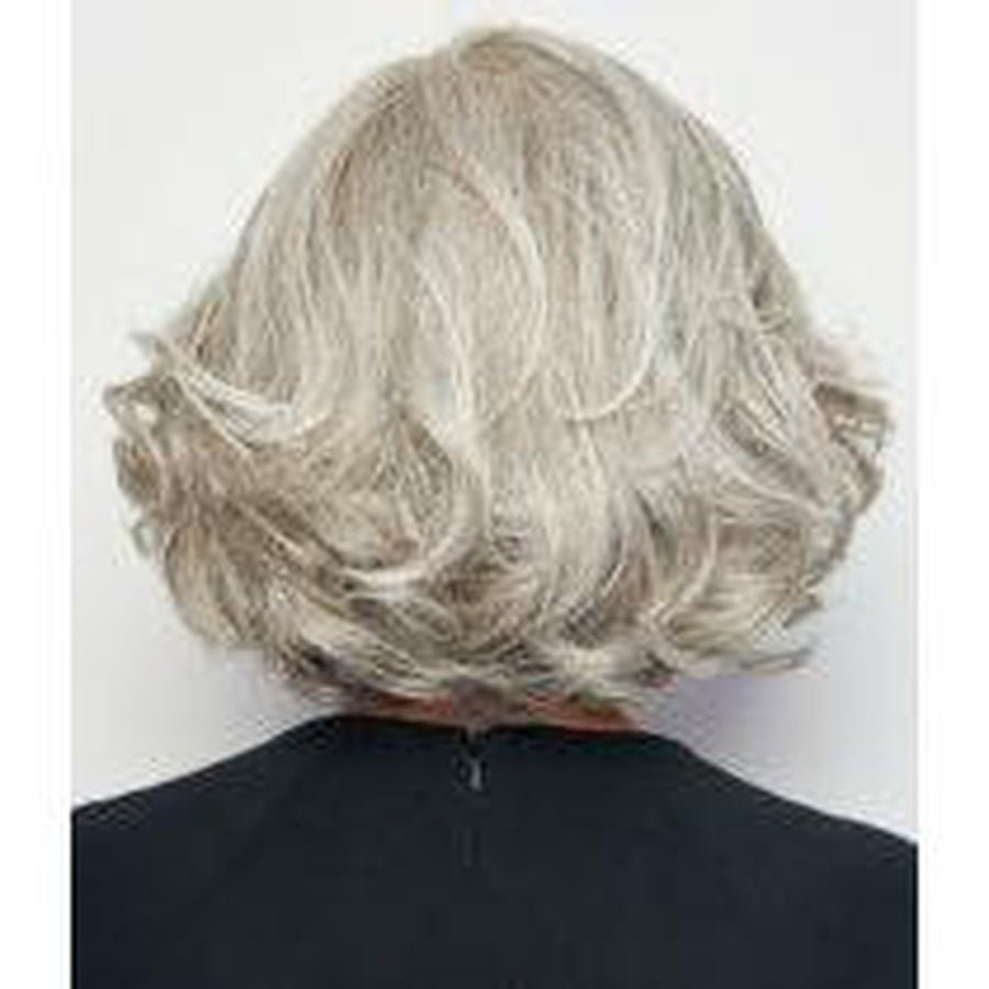 Raquel Welch Crowd Pleaser Wig