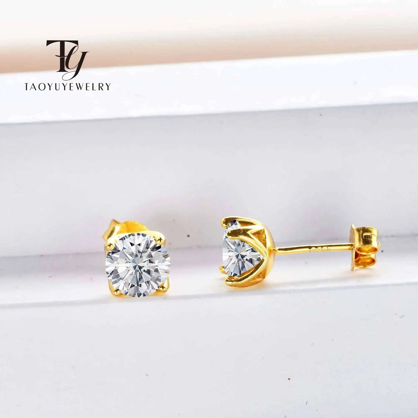 D Color Moissanite Stud Earrings 925 Sterling Silver 18K Gold Plated for Women