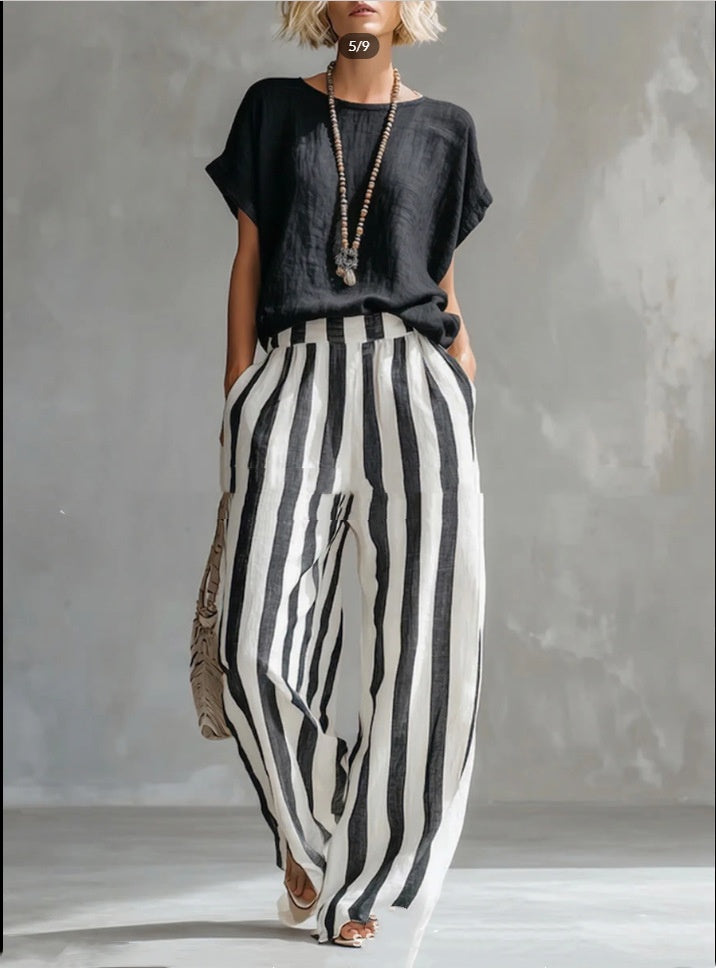 Short-sleeved Trousers Suit Summer Fashion Round Neck Pullover T-Shirt And Striped Print Straight Leg Pants Two-Piece Clothing For Women