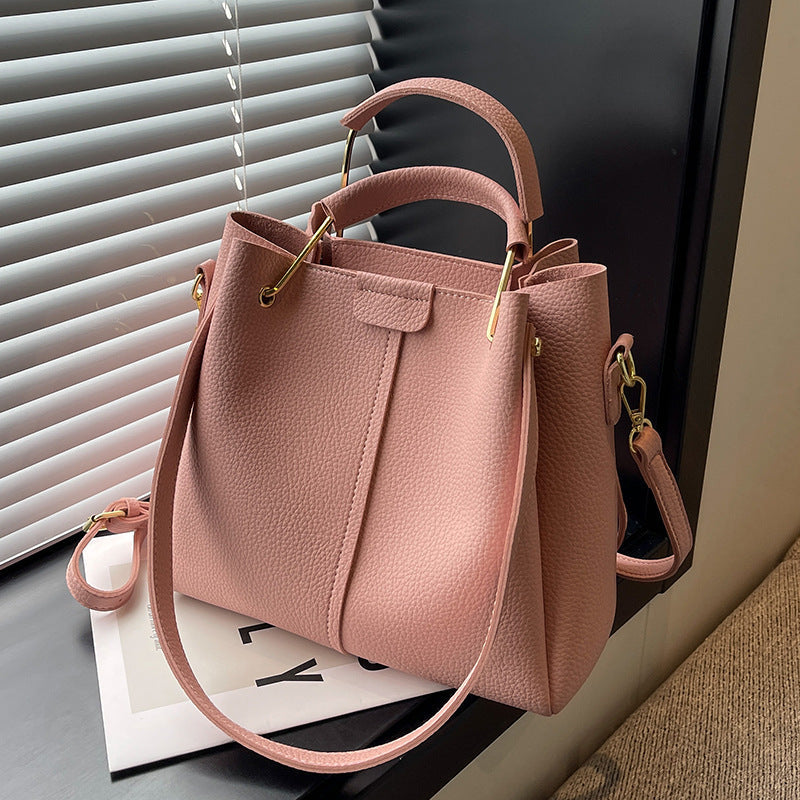 Women's Large-Capacity Textured Bucket Travel Bag
