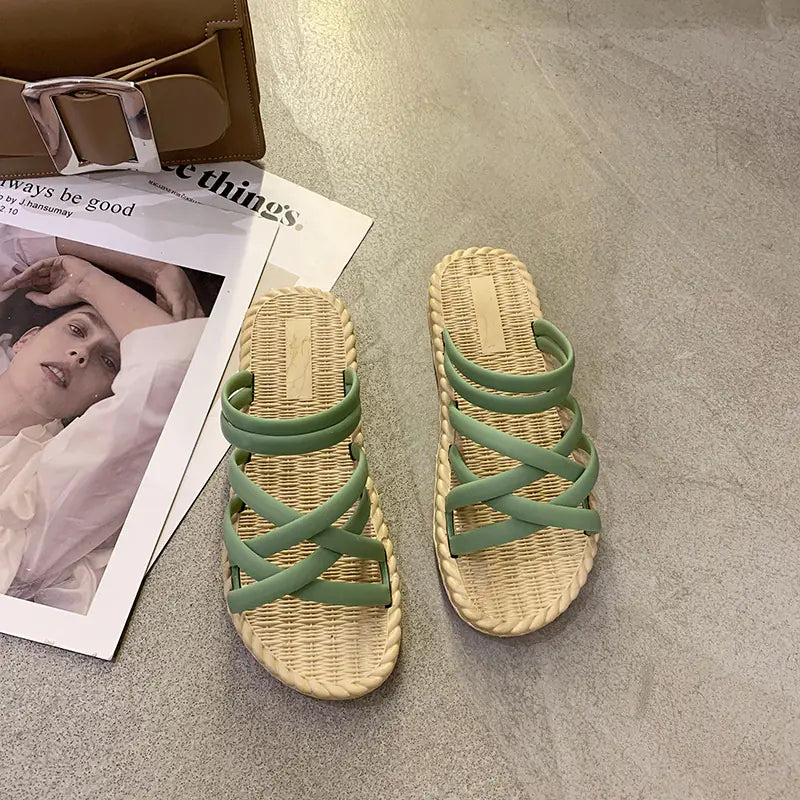 New Style Women's Summer Flat Sandals with Thick Sole