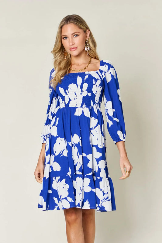 Vestido fruncido con dobladillo con volantes florales talla grande Double Take con bolsillos