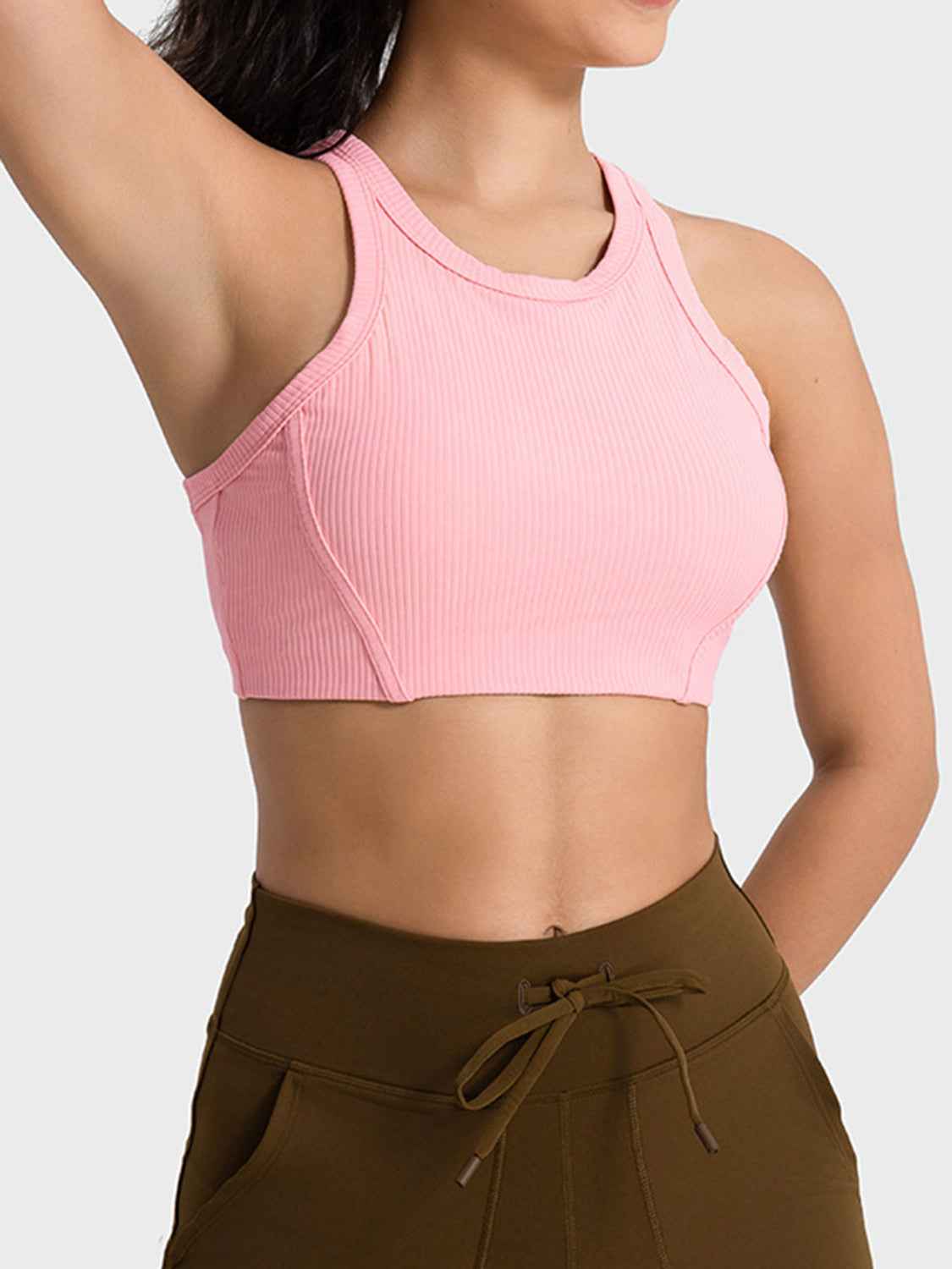 Top deportivo corto con tirantes anchos Millennia