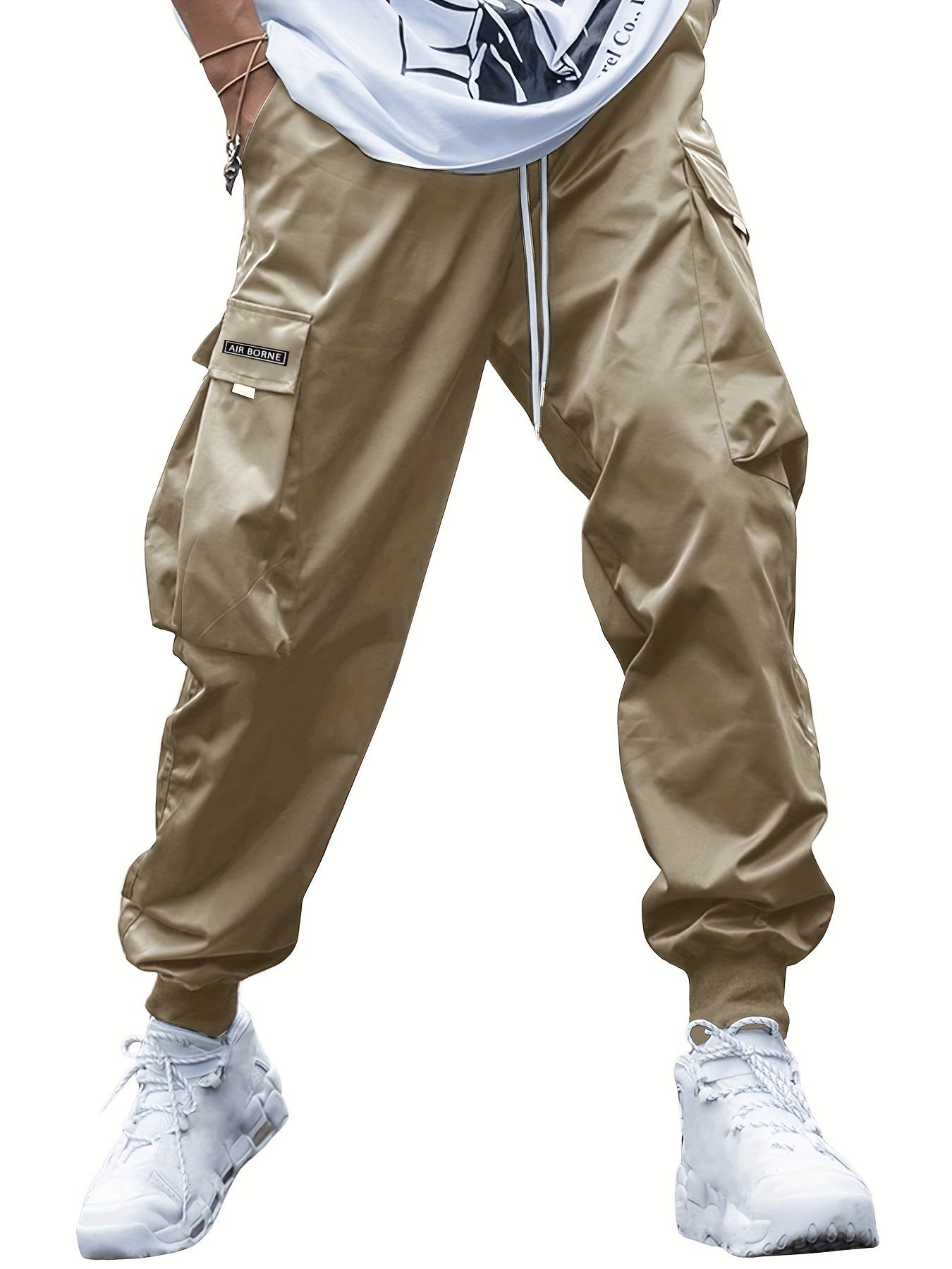 Pantalones cargo de hombre con múltiples bolsillos y cordón