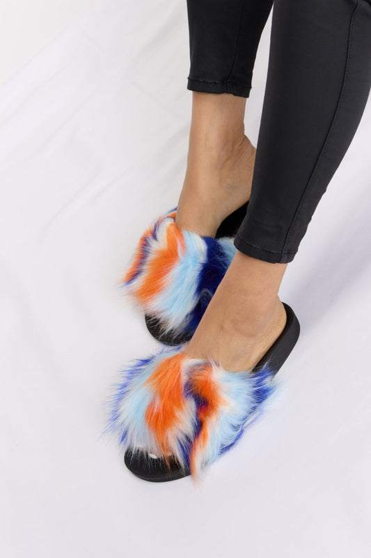 Sandalias de peluche de puntera abierta Forever Link