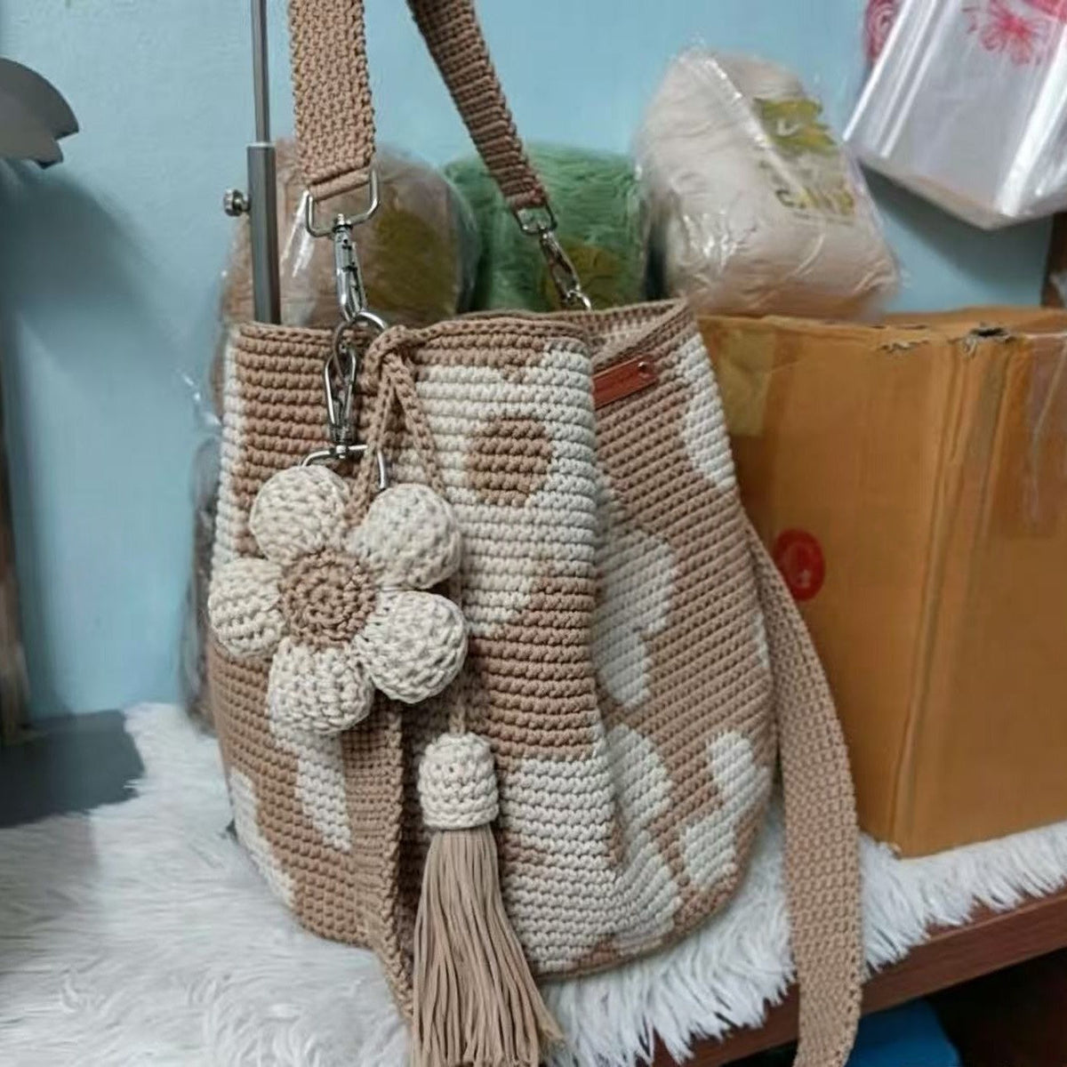 Women's Hand-Crocheted Flower Tote Bag Handbag