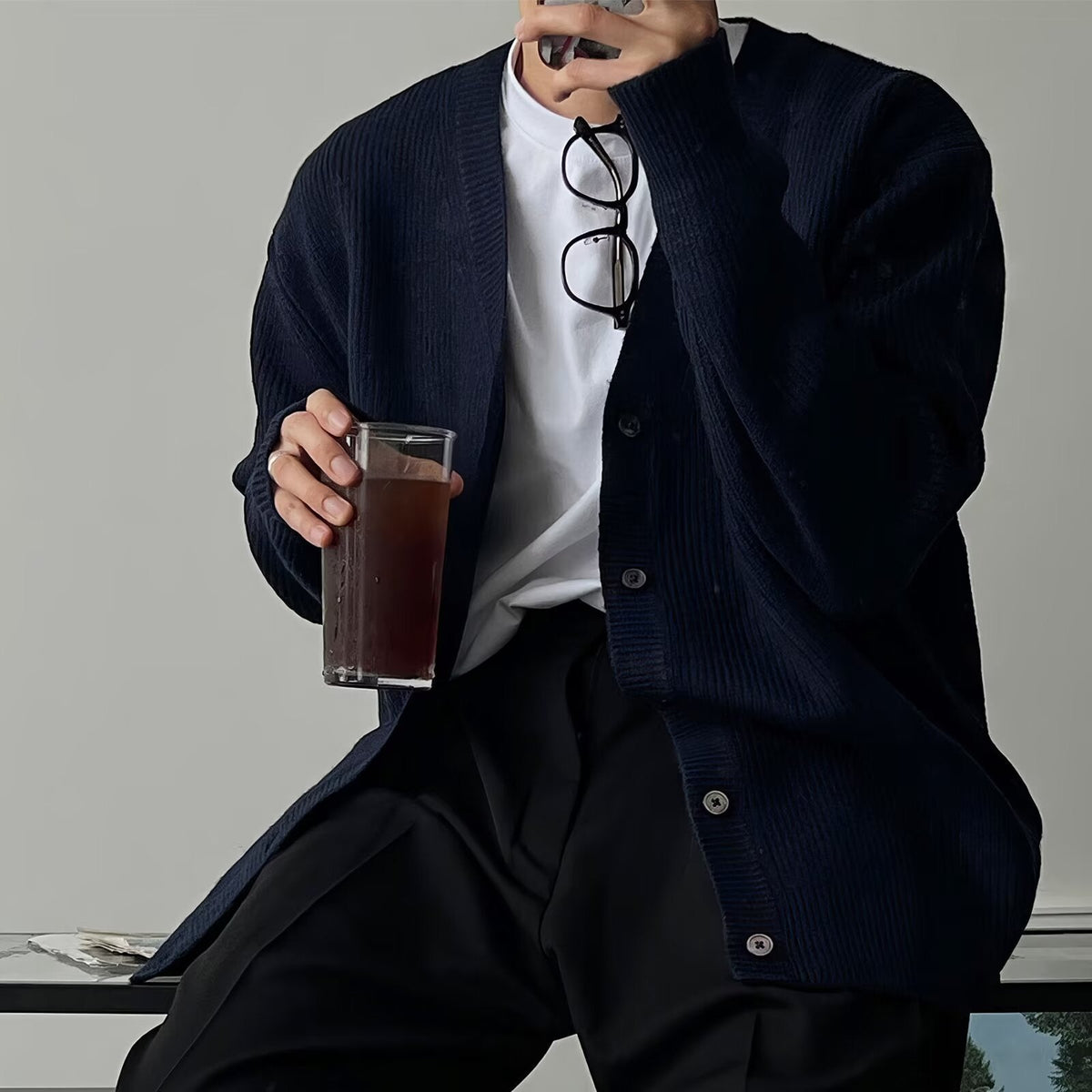 Mens Loose-Fit Versatile Artistic V-Neck Sweater