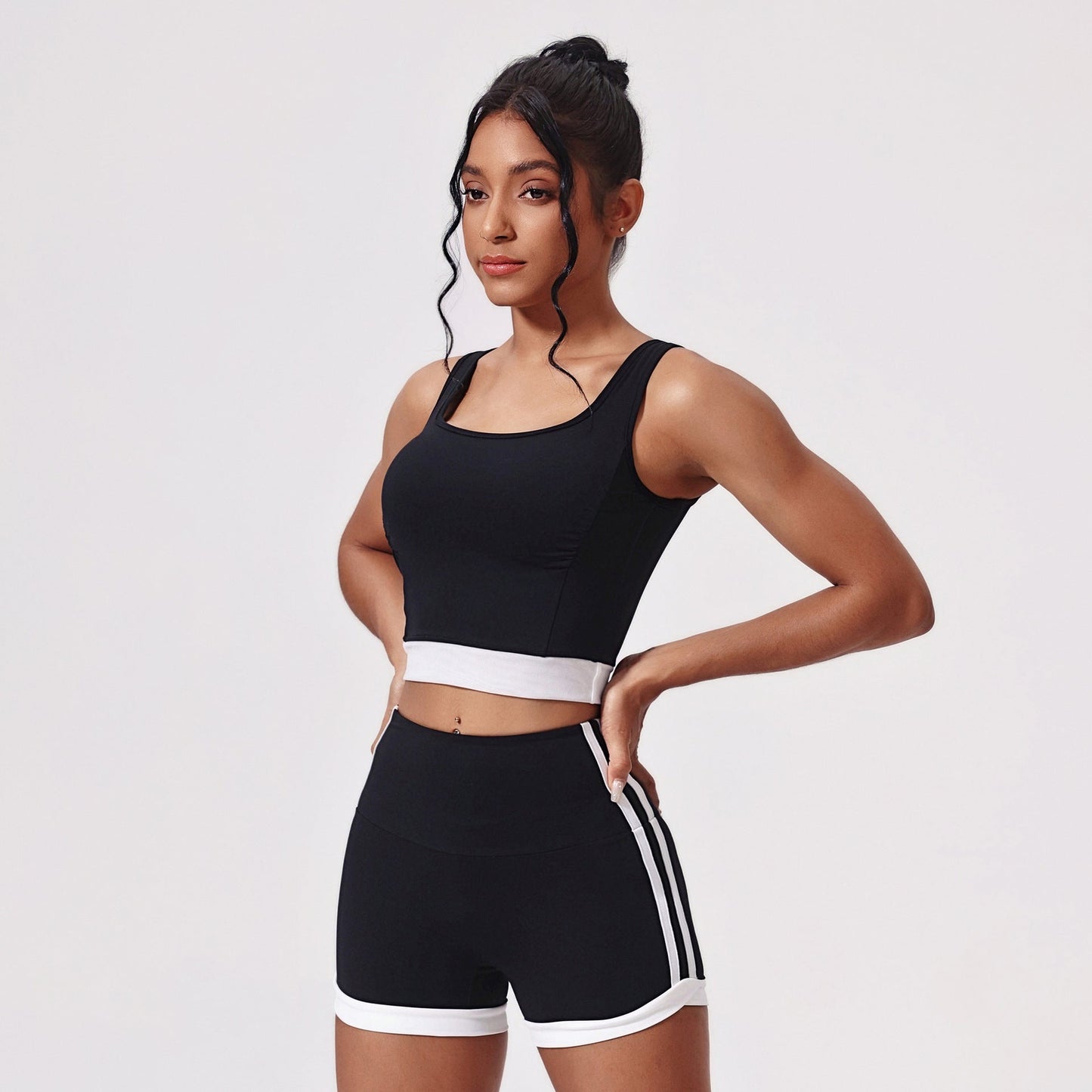 Nude Feel Yoga Suit Tight Vest Yoga Shorts Suit