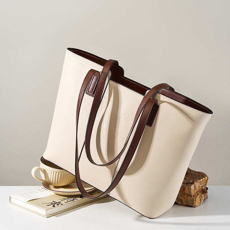 Women's Large Capacity Commuter Travel Bag