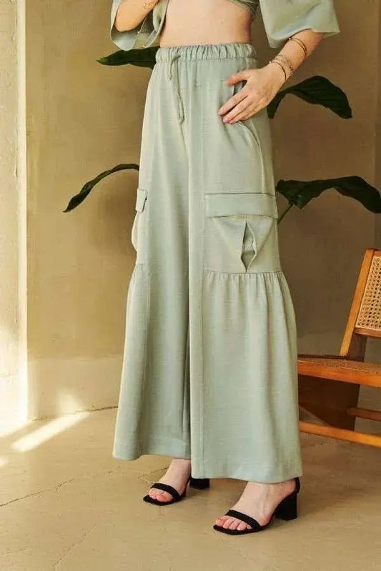 Pantalones anchos fruncidos con cordón Trendsi para mujer - Cómodos y elegantes