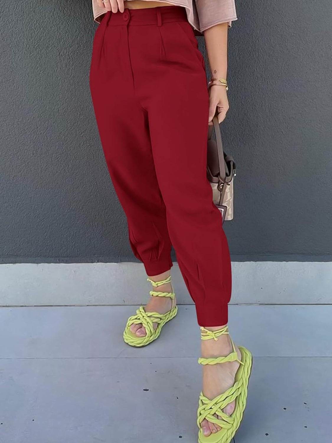 Pantalones cropped de talle alto