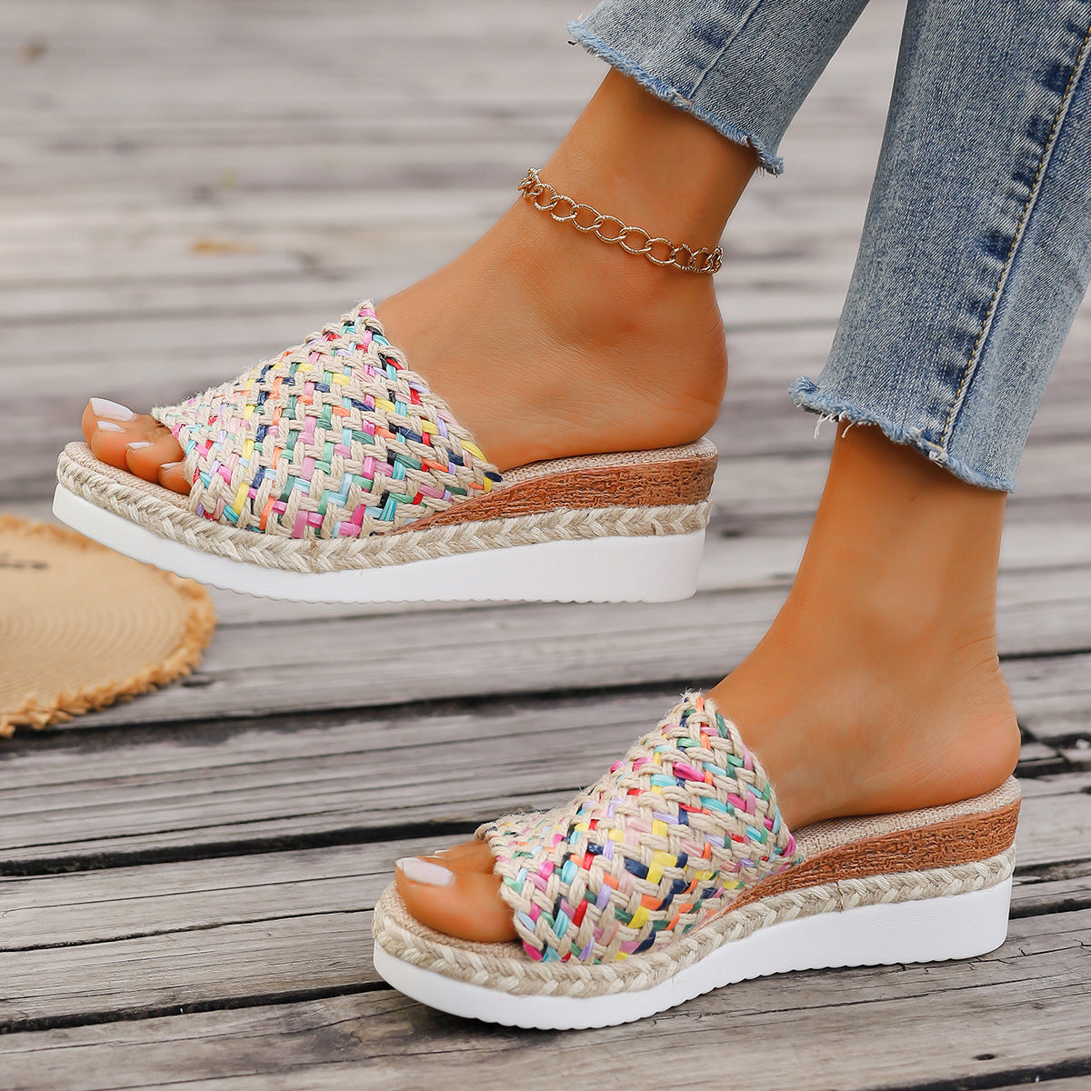 Women's Woven Platform Fish Mouth Slippers