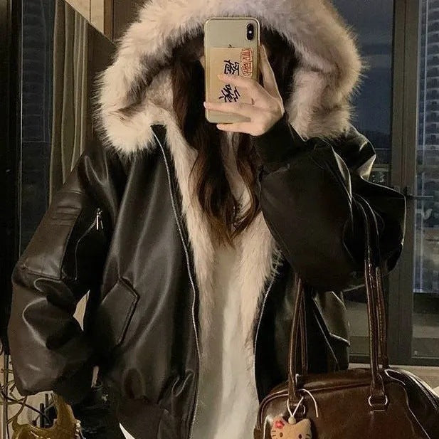 Thickened Warm Leather Short Jacket With A Mountain Eagle Fur Collar