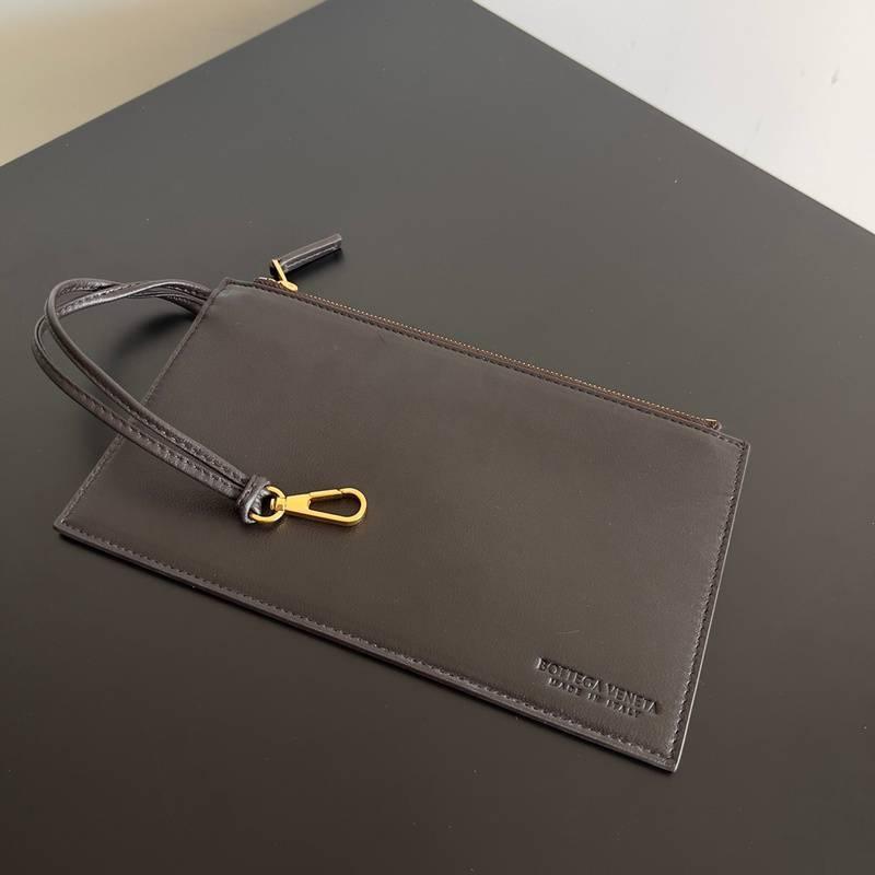 Bottega Veneta Medium Intreccio Leather Bag Tote
