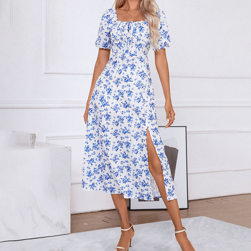 Vestido maxi con estampado floral de cuello cuadrado, mangas abullonadas y abertura lateral