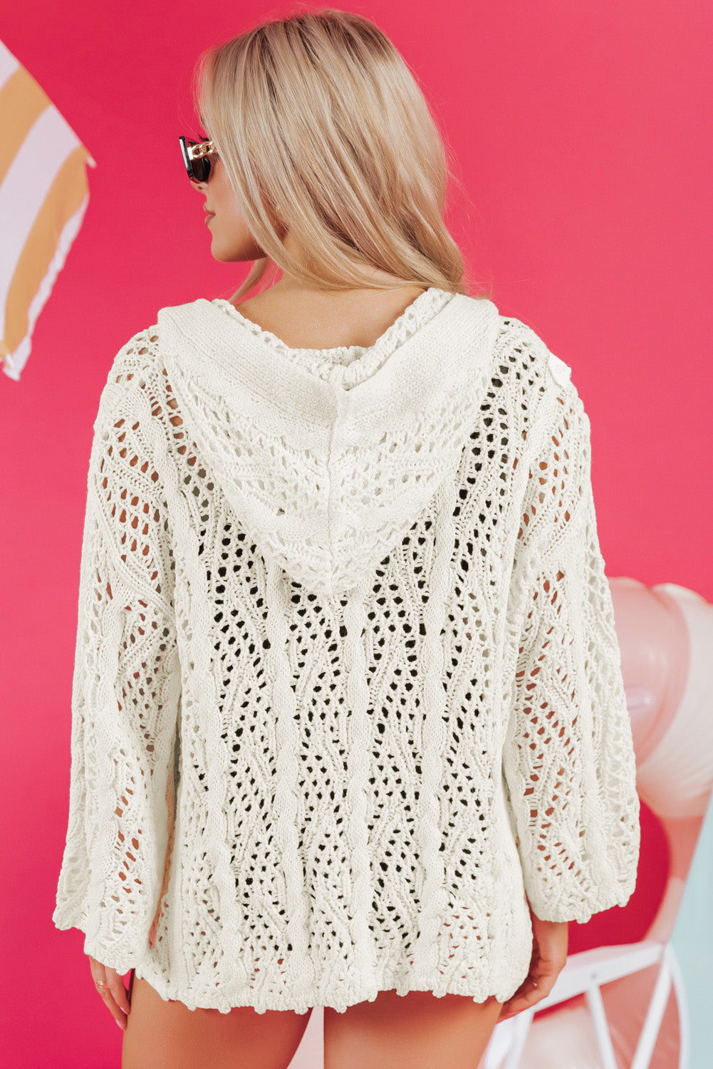 Sudadera con capucha de punto abierto de moda blanca para la playa