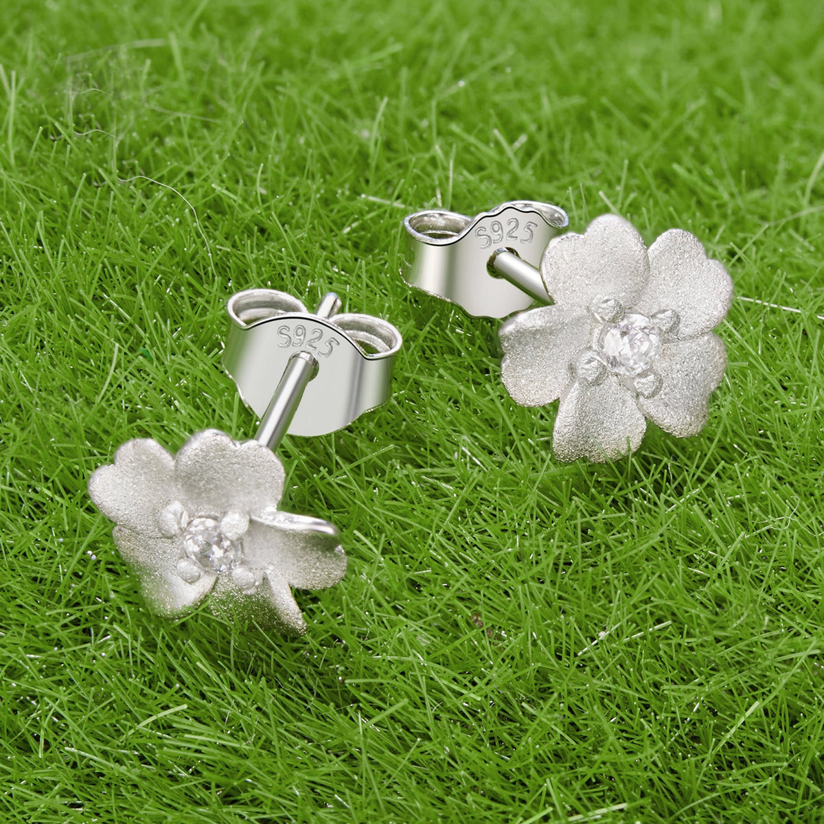 925 Sterling Silver Earrings with Pavé Setting CZ and White Gold Plating, 0.8cm for Women