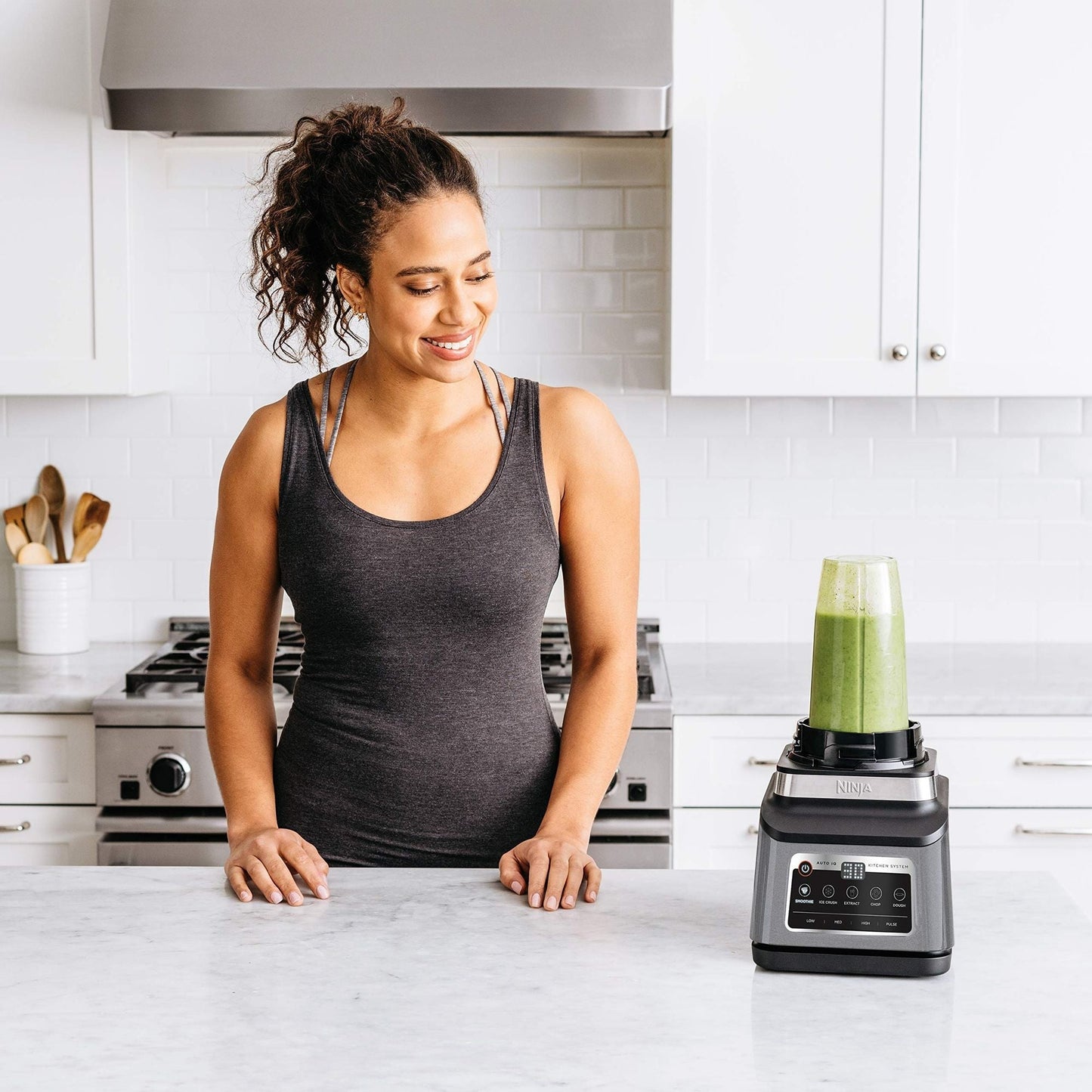 N inja BN801 Professional Plus Kitchen System, 1400 WP, 5 Functions for Smoothies, Chopping, Dough & More with Auto IQ, 72-oz.* Blender Pitcher, 64-oz. Processor Bowl, (2) 24-oz. To-Go Cups, Grey