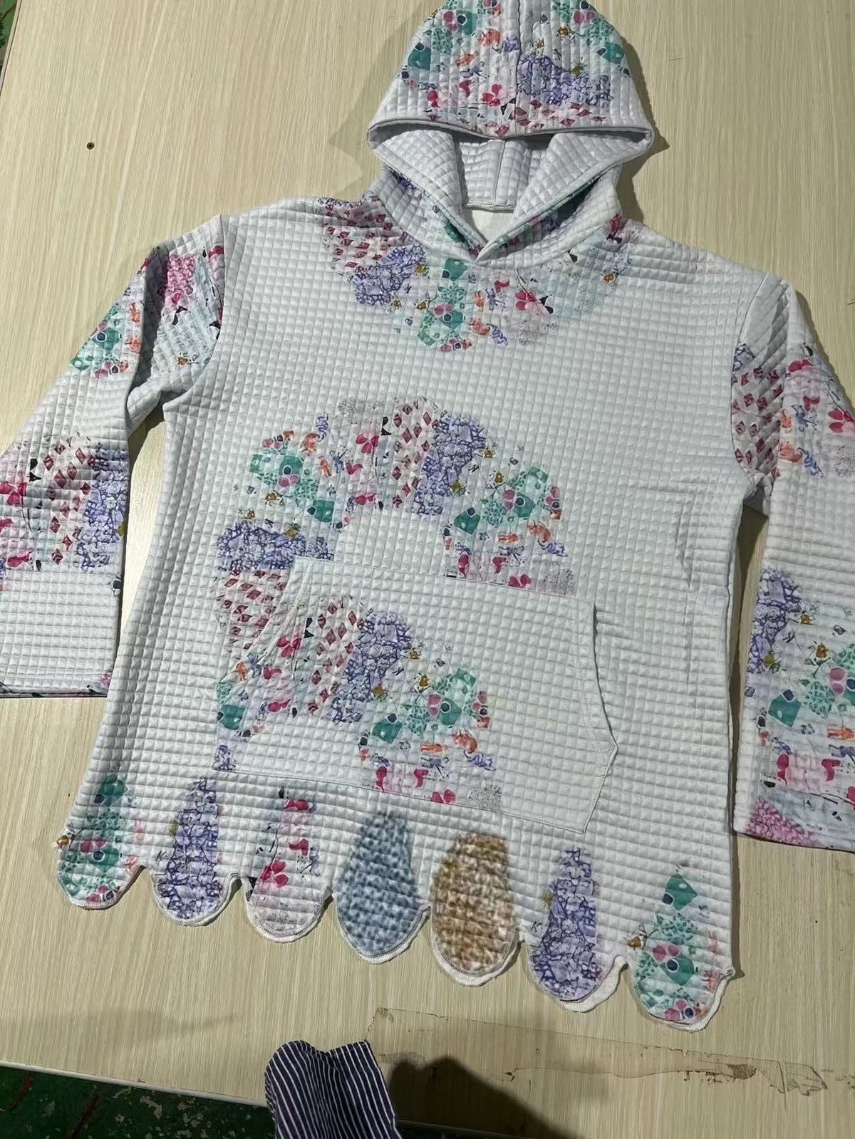Womens Printed Small-Plaid Hooded Sweatshirt
