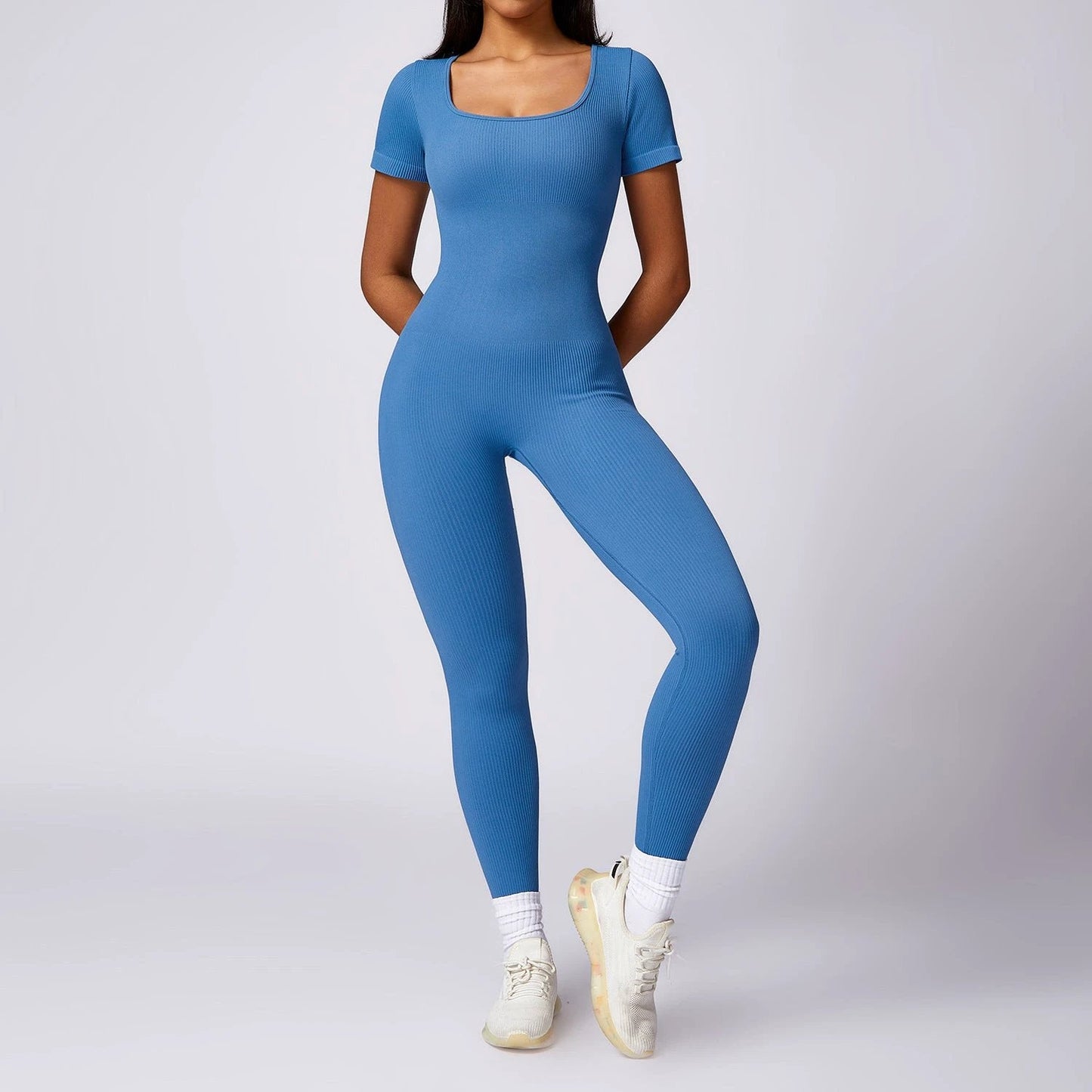 Seamless One-piece  Short-sleeved Jumpsuit