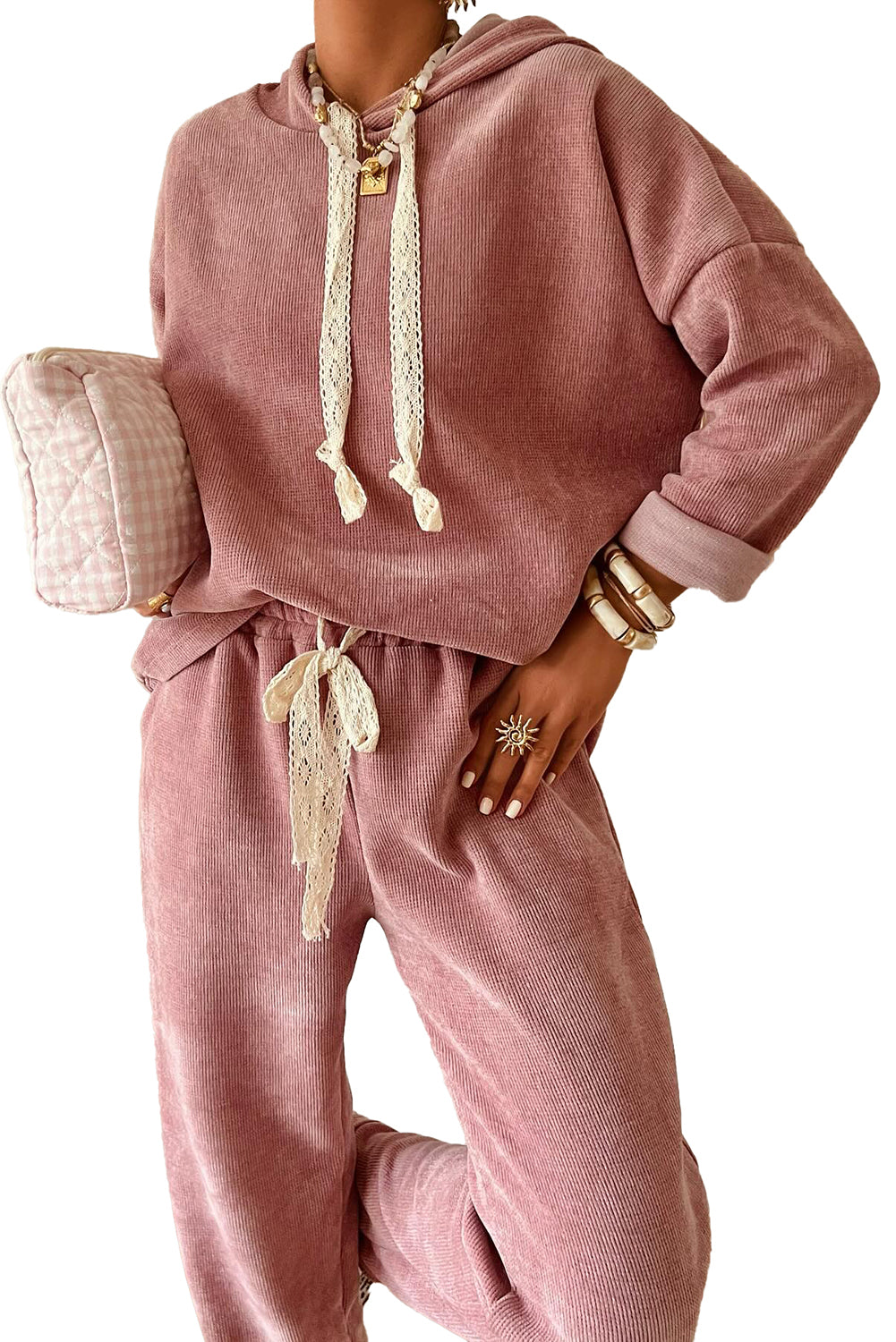 Sudadera con capucha y cordón gris humo y traje de pana de pantalón de talle alto