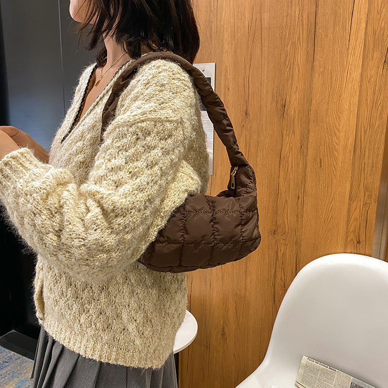 Fashionable Internet-Famous Underarm Shoulder Bag Trendy Pleated Cloud-Shaped Handbag For Women
