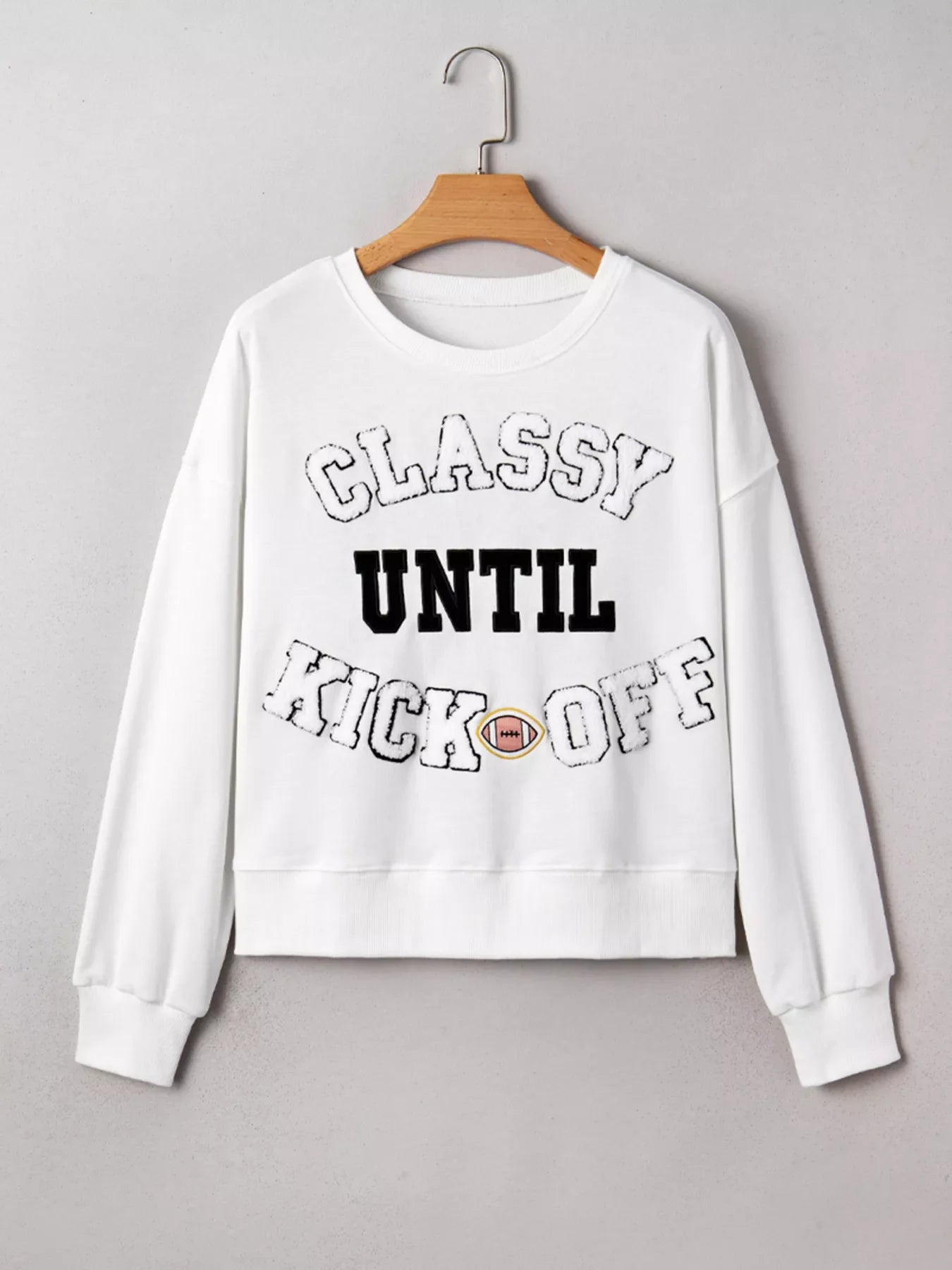 Sudadera holgada con letras de peluche y parches
