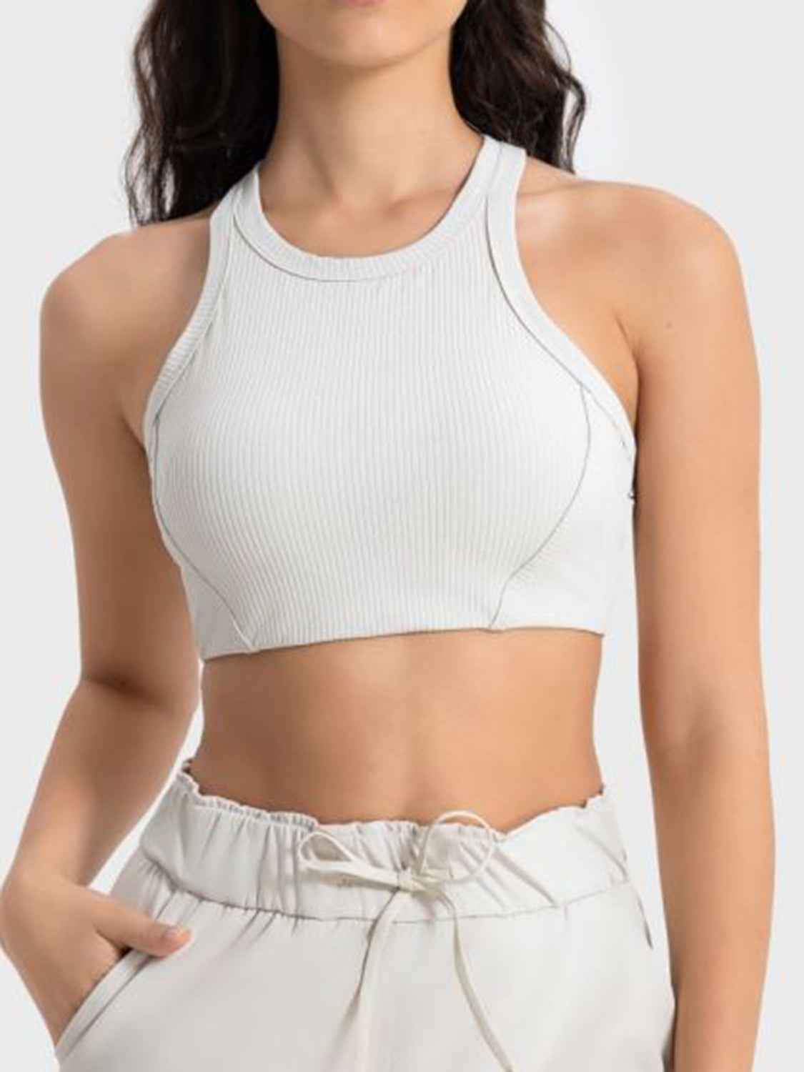Top deportivo corto con tirantes anchos Millennia