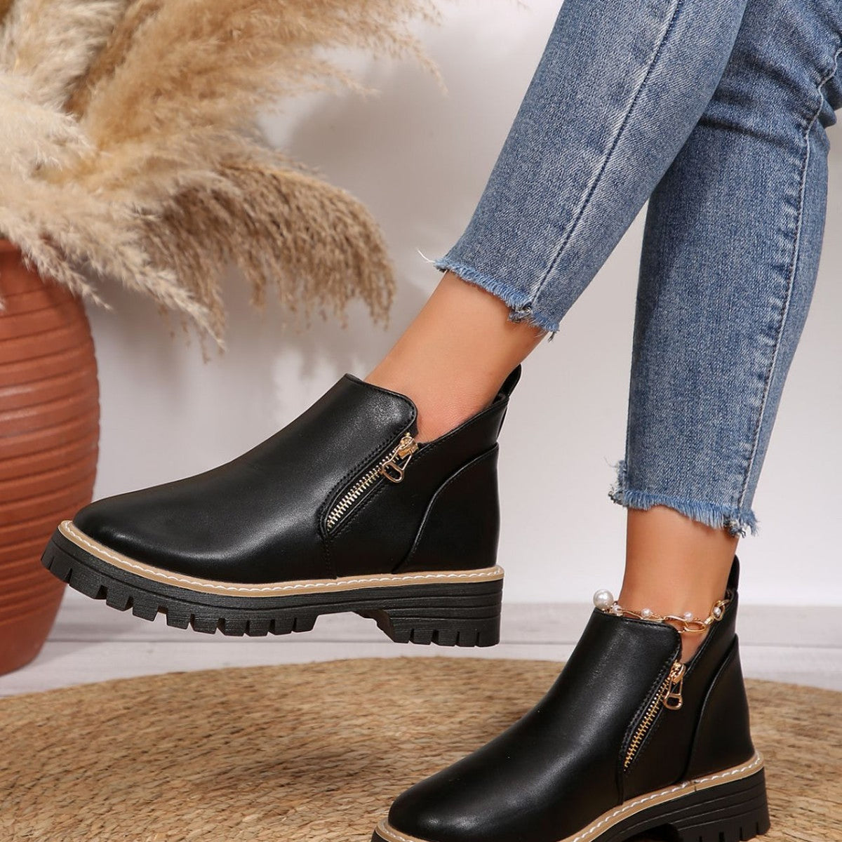 Round-Toe High-Heel Boots