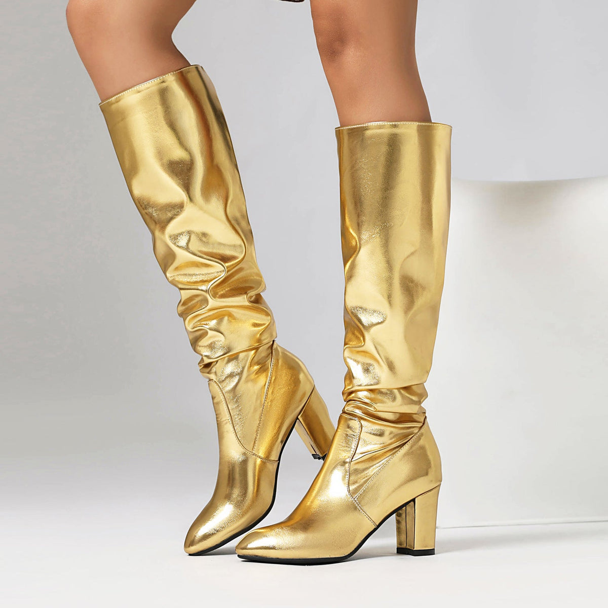 Fashionable High-heeled Full-length Stage Boots With A Pleated Design