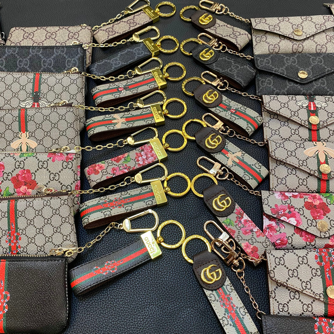 Set de regalo de moda (funda para iPhone+llavero+monedero+tarjetero+correa de reloj)