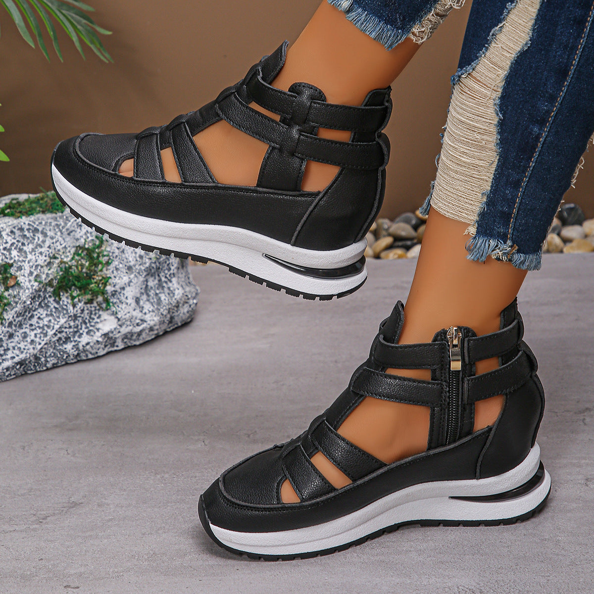 Women's Close-Toed Hollow-Out Platform Sandals