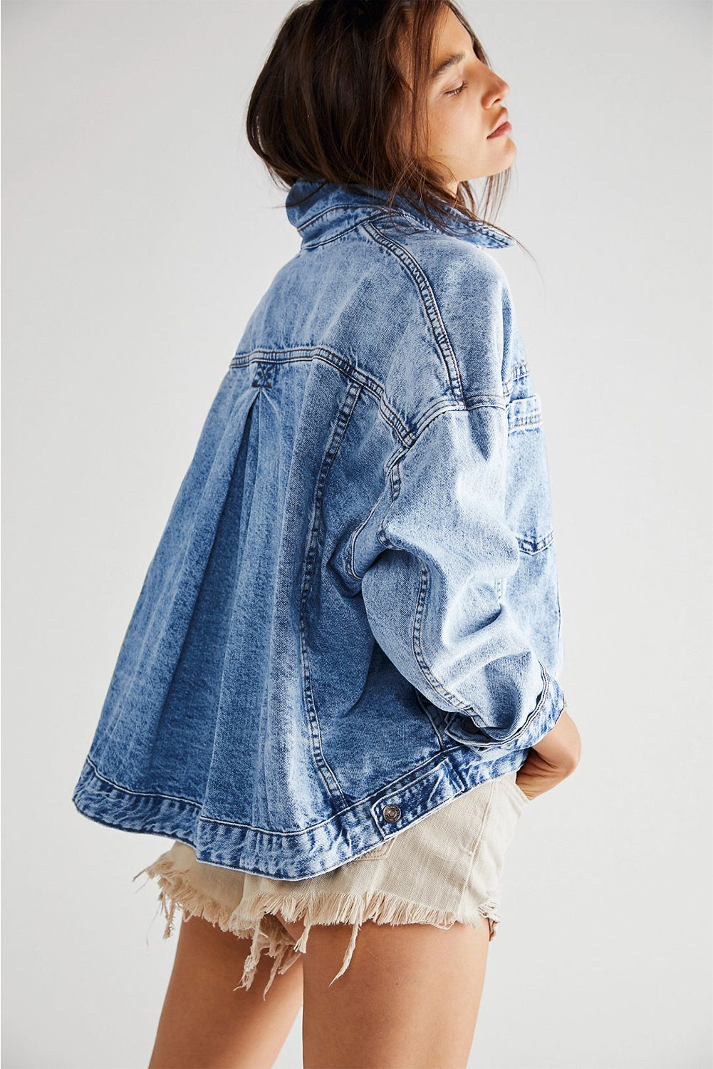 Chaqueta vaquera oversize con bolsillo, lavada a la piedra, a rayas azules