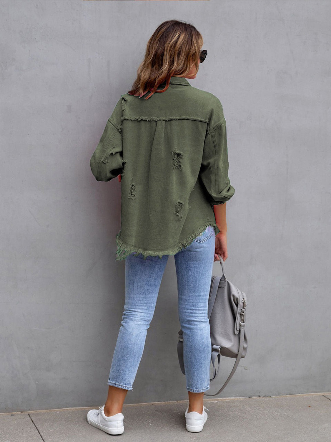 Chaqueta de mezclilla oversize con efecto desgastado