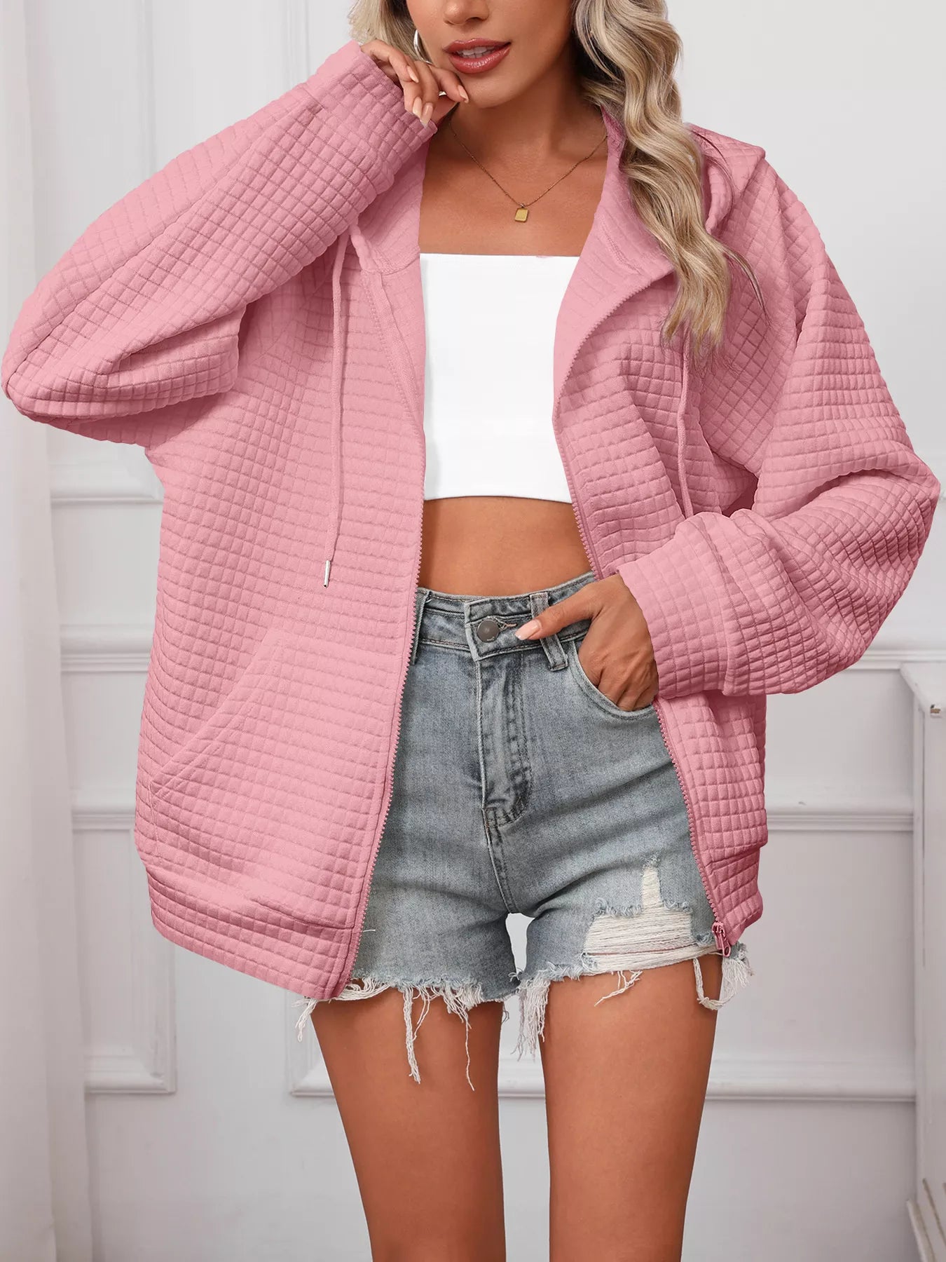 Chaqueta con capucha y cremallera, acolchada con textura, talla grande