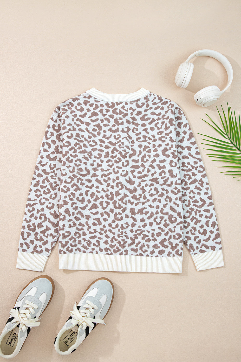 Cárdigan de punto de hombros caídos con estampado de leopardo naranja