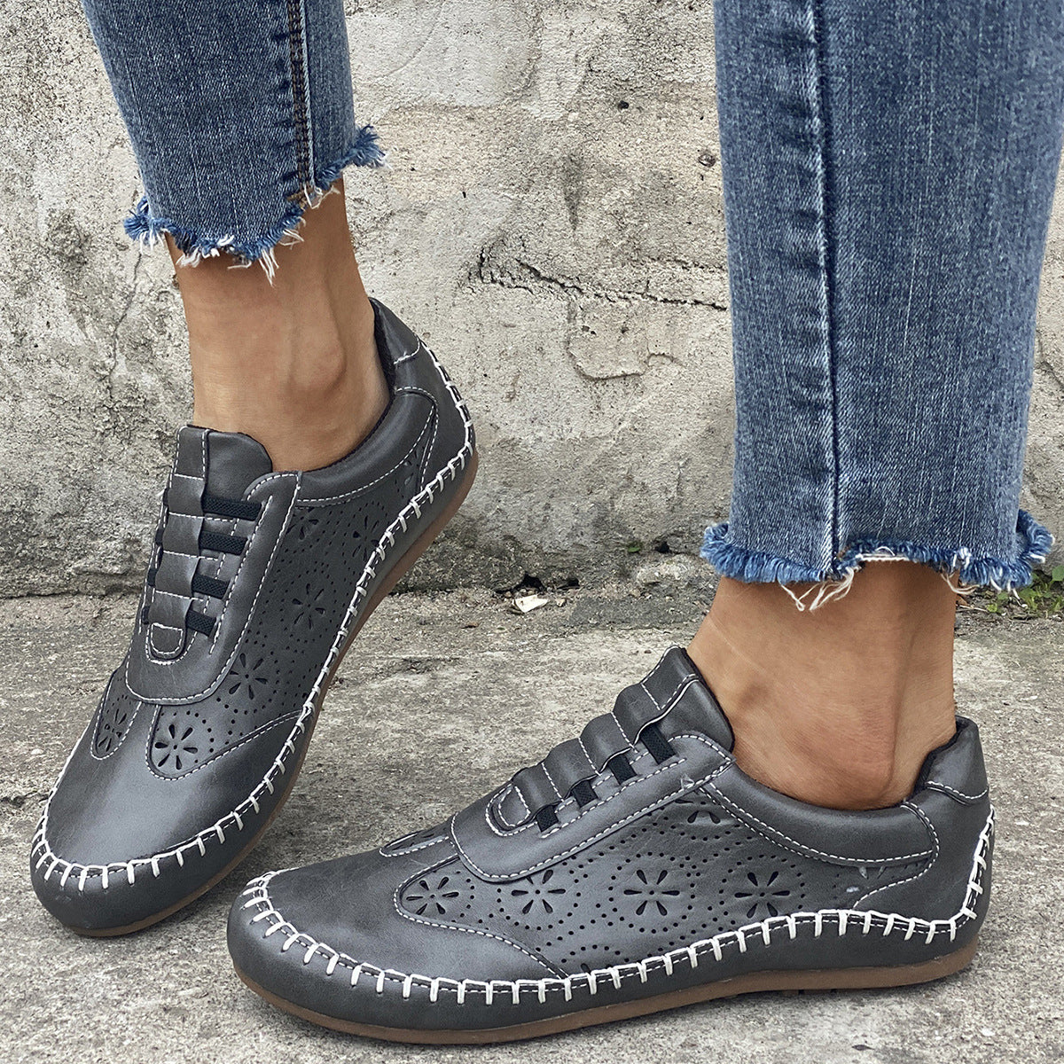 Women's Round-Toe Hollow Casual Flats